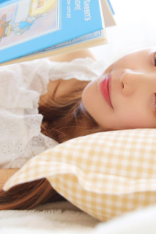 小东西看看镜子里的我们